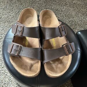Sz 40 Birkenstock sandals